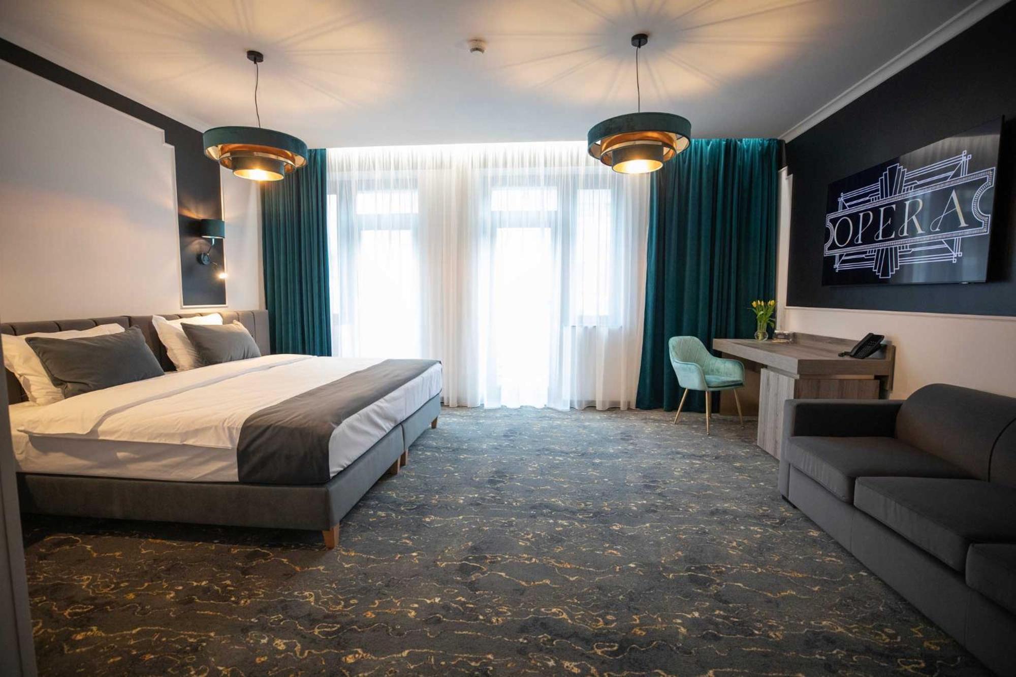 Opera Hotel Τιμισοάρα Εξωτερικό φωτογραφία