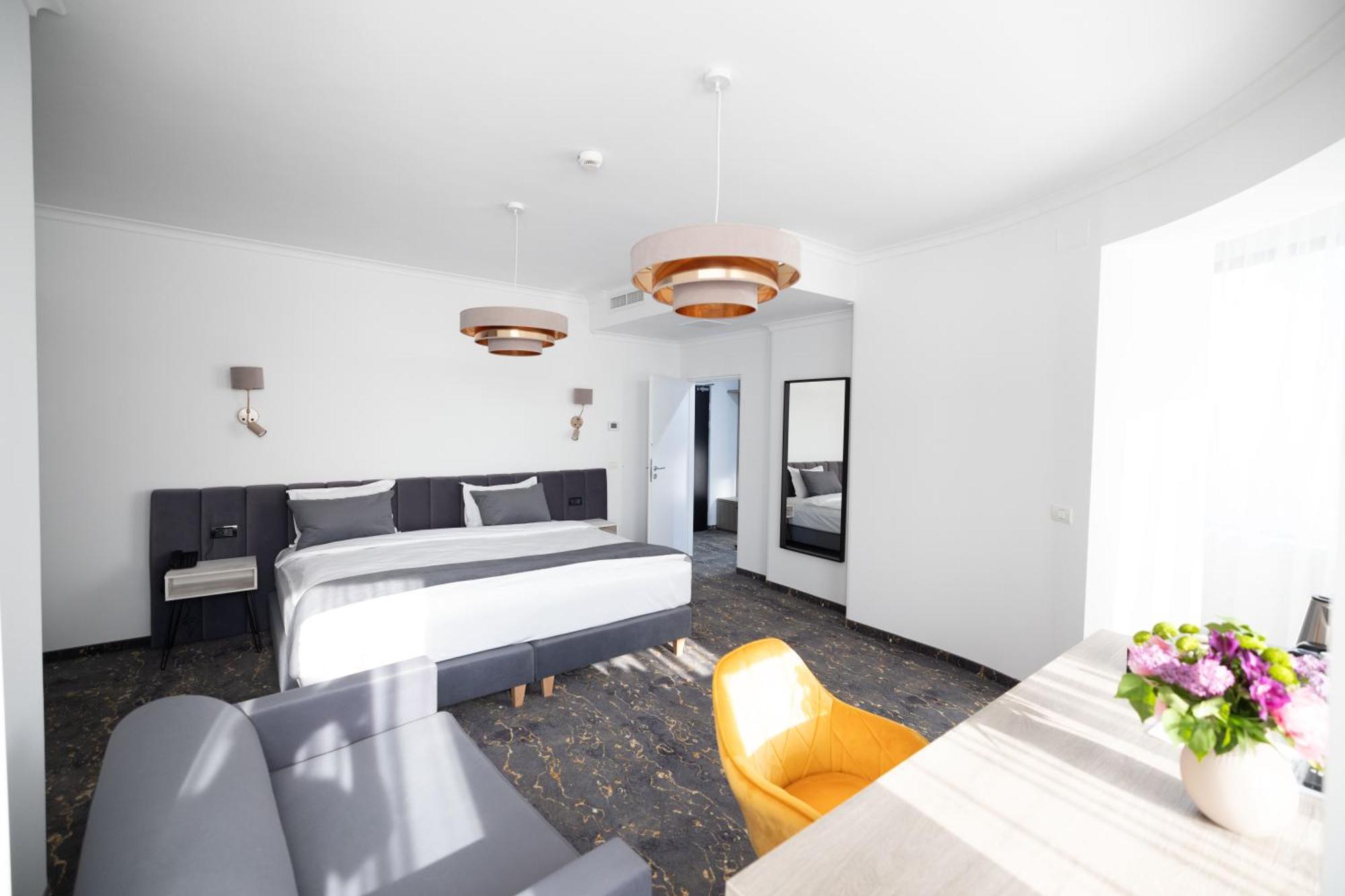Opera Hotel Τιμισοάρα Εξωτερικό φωτογραφία