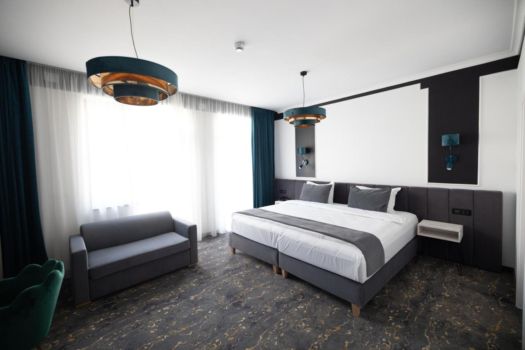 Opera Hotel Τιμισοάρα Εξωτερικό φωτογραφία